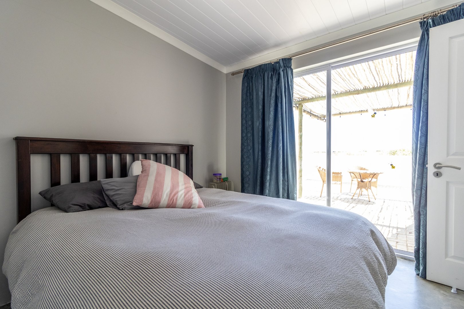 2 Bedroom Property for Sale in Lampiesbaai Western Cape